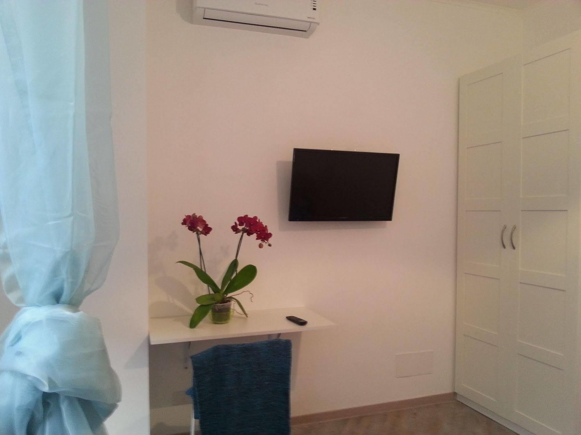 Domus Pio Xi° Bed & Breakfast